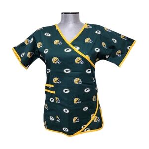 NFL NWOT Women's Green Bay Packers Mock Wrap Scrub Top (XS)